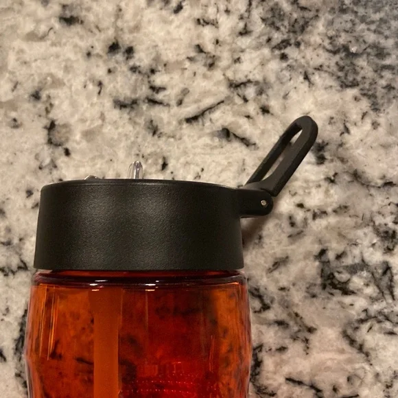 Under Armour Orange Hydration Bottle - Picture 11 of 12